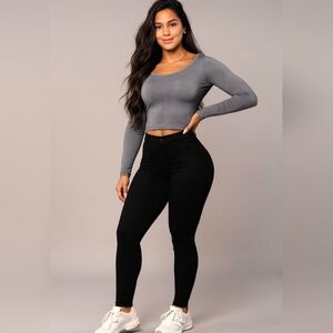 FIT JEANS Contour Mid Waisted Black Size Medium Jeans $120 Retail